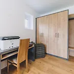 By We Rent Daire