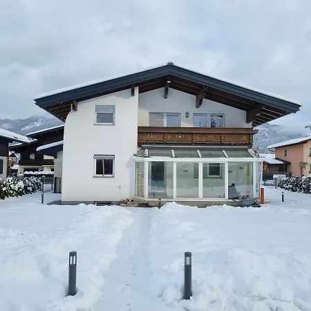 By We Rent Apartment Zell am See