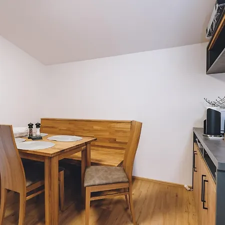 Apartment By We Rent Zell am See