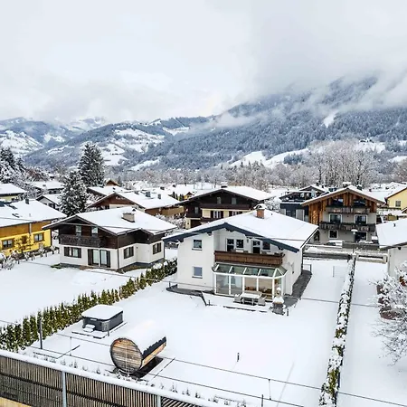 By We Rent Apartment Zell am See